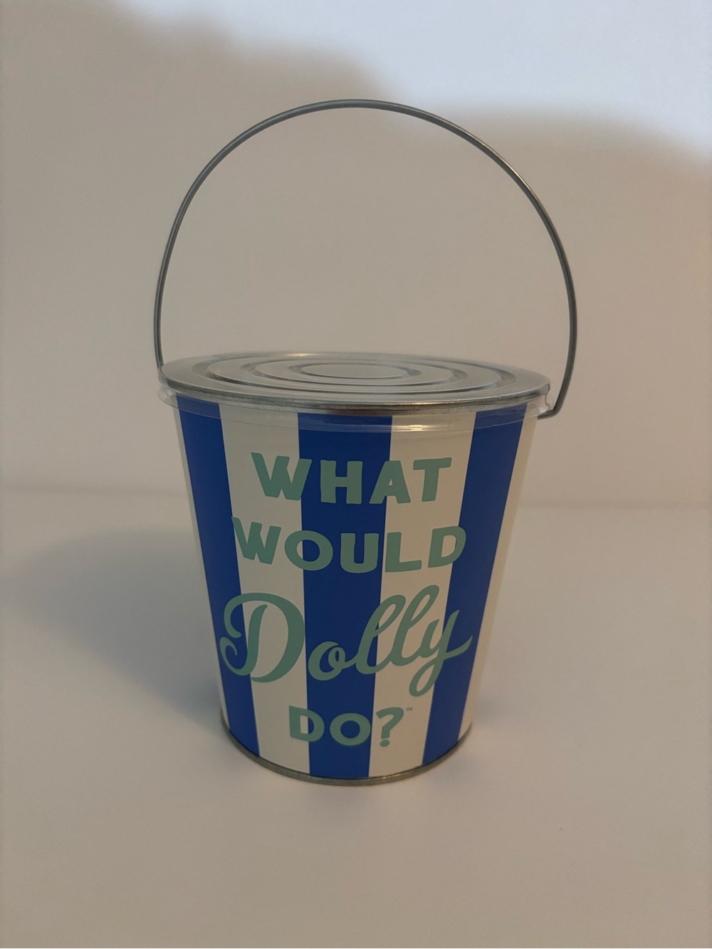 Dolly Parton 16 ounce citronella candle – NWT – free with a purchase of $30+